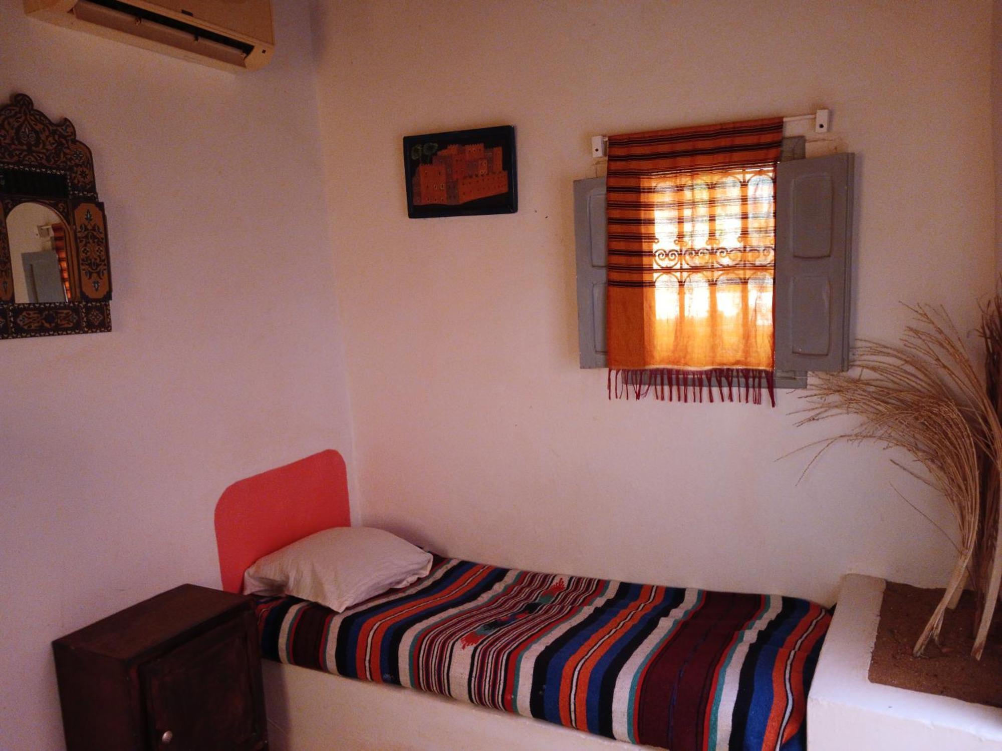 Chambre D'Hote Yamina Тафраут Экстерьер фото